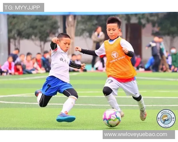 足球对决玩具带你体验激情赛场的乐趣与挑战